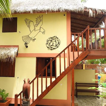 Hotel Trecicogne Morondava Exterior photo